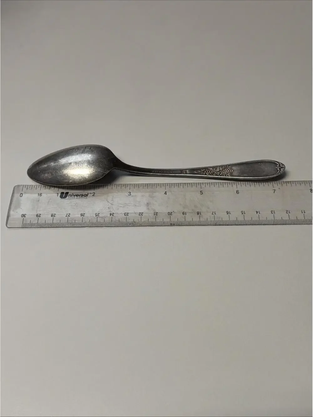 1 Oval Soup/Dessert Spoon 7 3/8